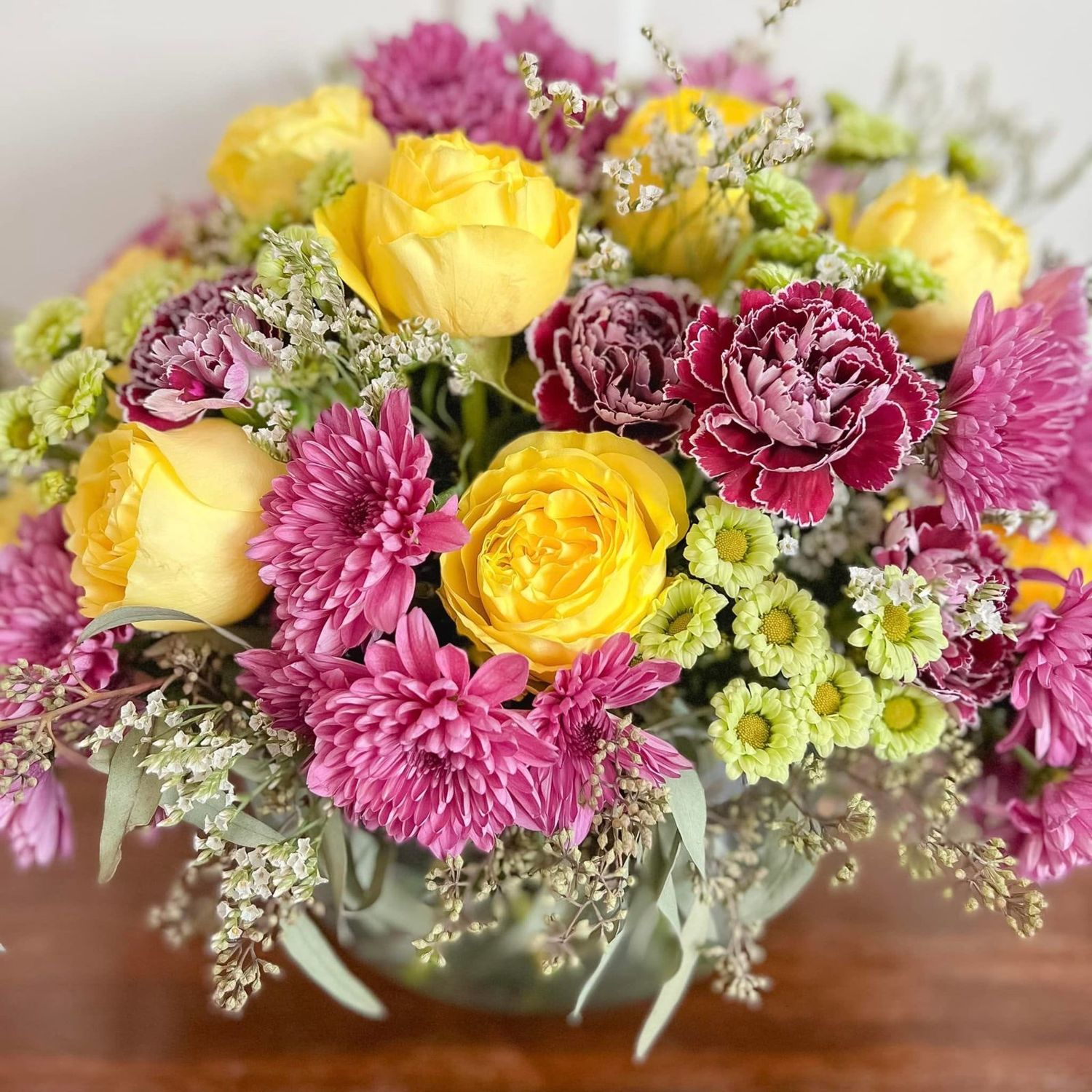 Yellow rose centerpiece
